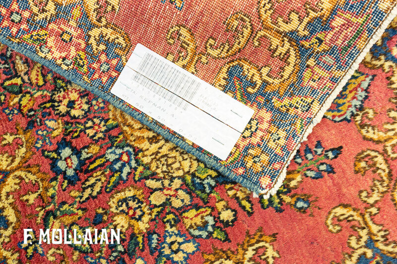 Antique Persian Kerman Rug n°:86589180